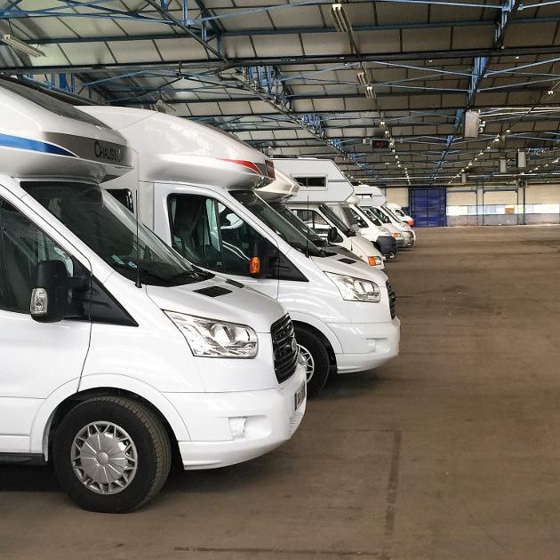 camping-car-gardiennage-hivernage